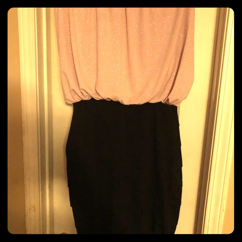 Beautiful Cocktail dress perfect all occasions!